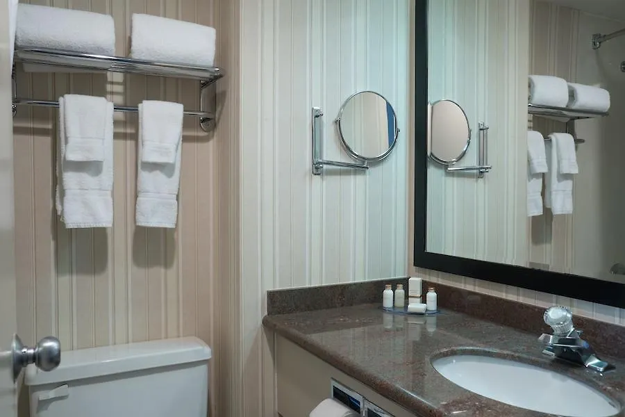 ***  The Roehampton Hotel Toronto Canada